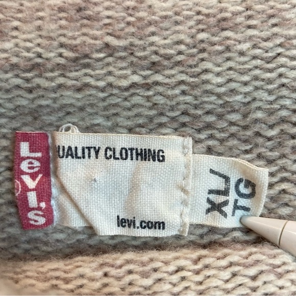 LEVI’S Sz XL Lambswool Blend Rolled Crew Neck Super Soft Sweater - Picture 4 of 9